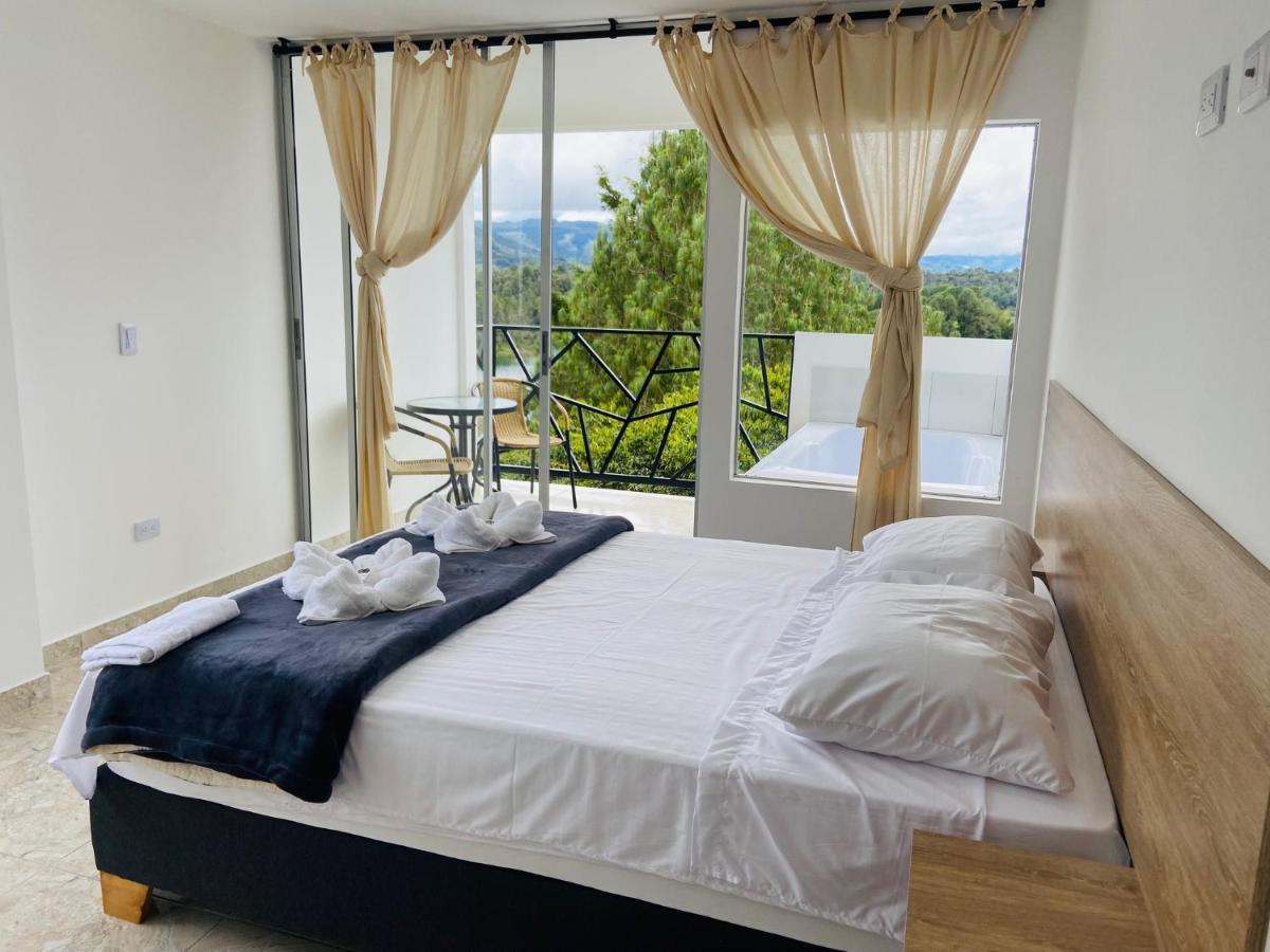 La Madriguera Hotell Guatapé Exteriör bild