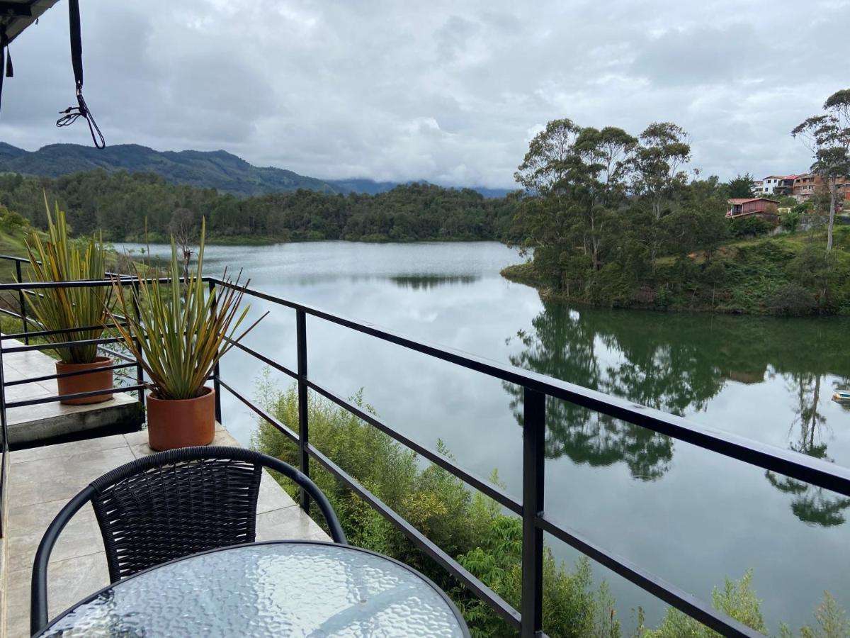 La Madriguera Hotell Guatapé Exteriör bild