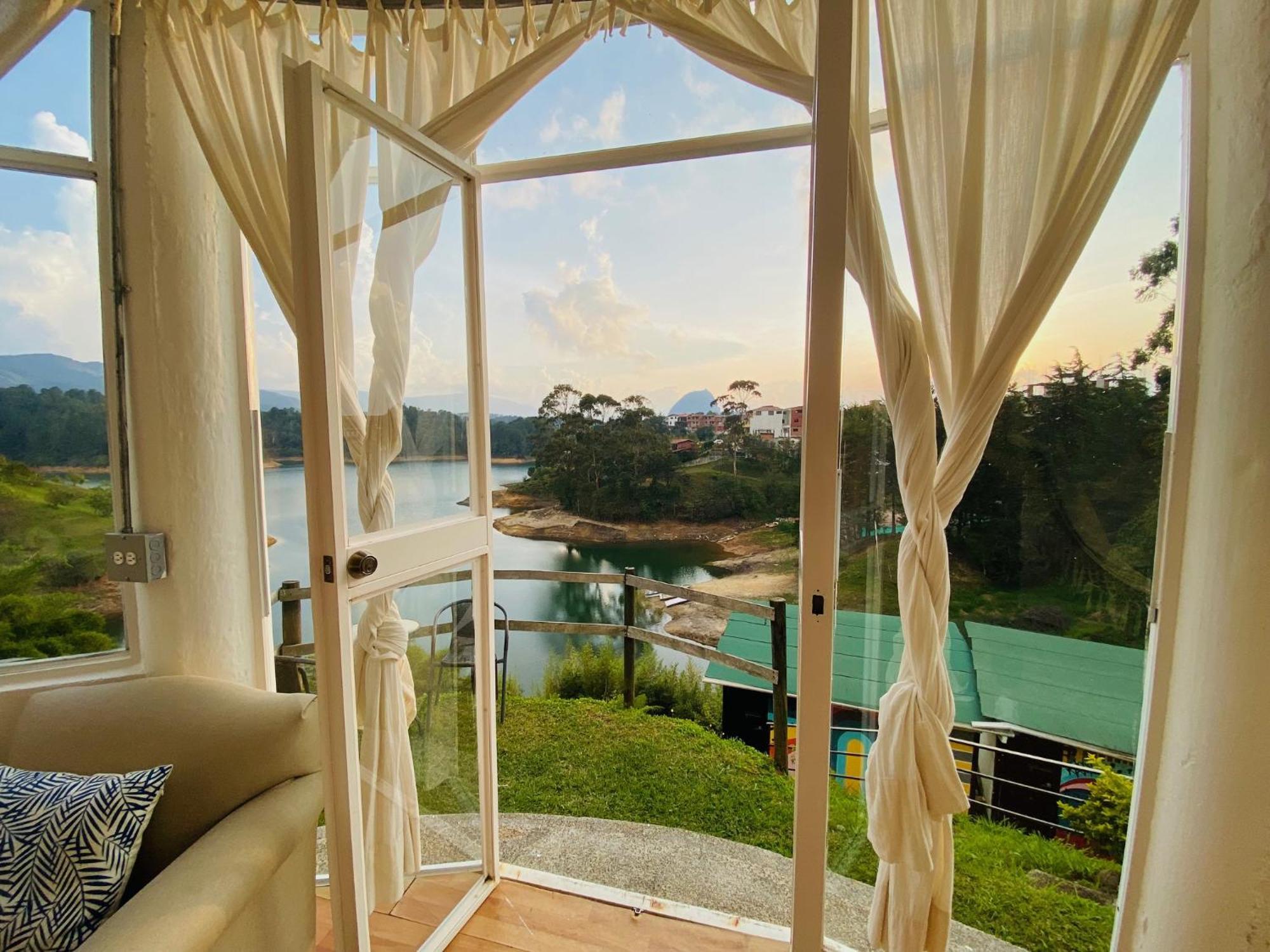 La Madriguera Hotell Guatapé Exteriör bild