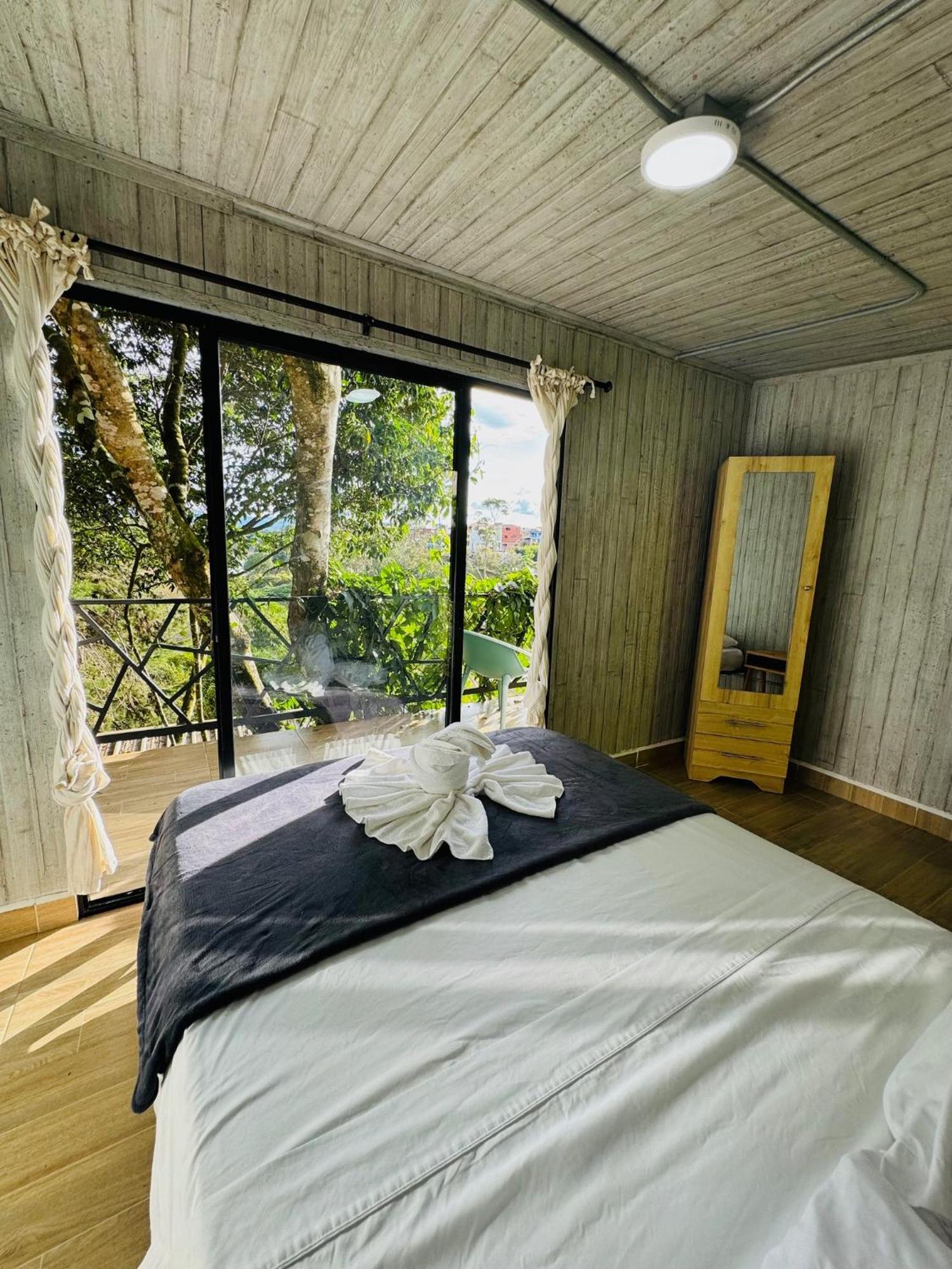 La Madriguera Hotell Guatapé Exteriör bild