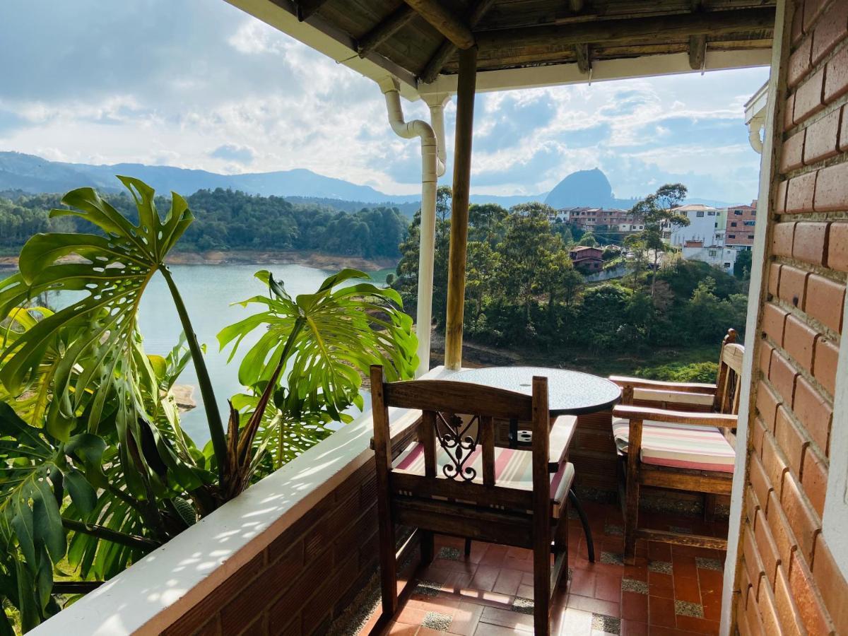 La Madriguera Hotell Guatapé Exteriör bild
